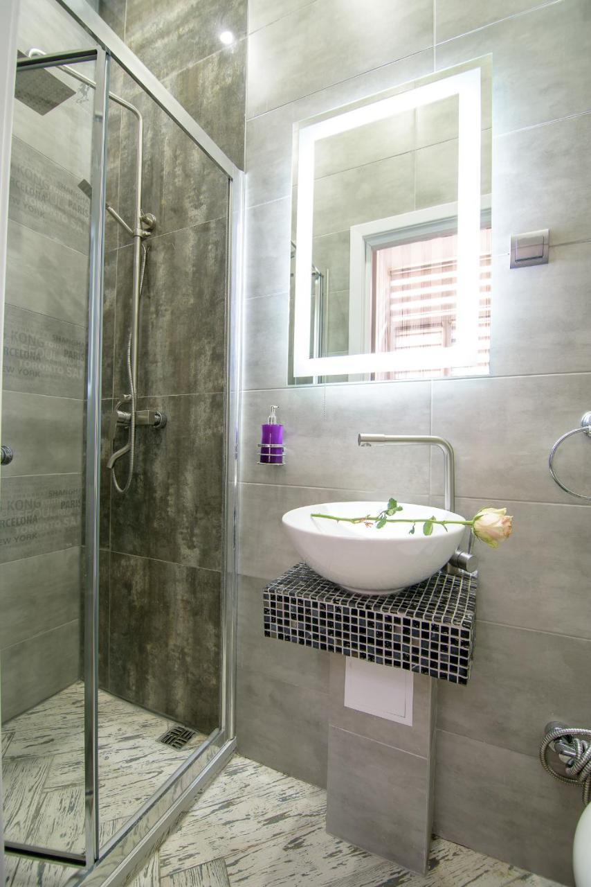 Nova Apartment Lviv Extérieur photo